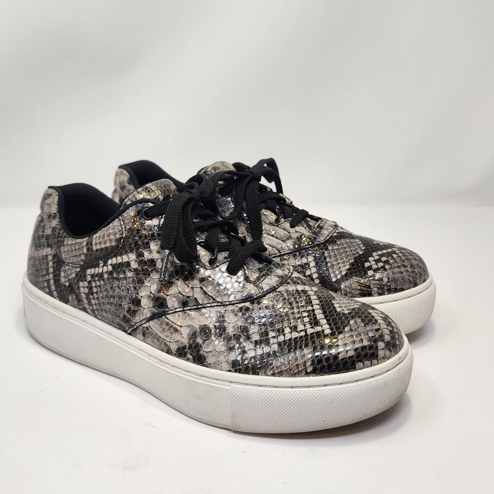 SAS Free Rein Lace Up Sneakers Walking Shoes Women Size 9WW Snake Print Leather